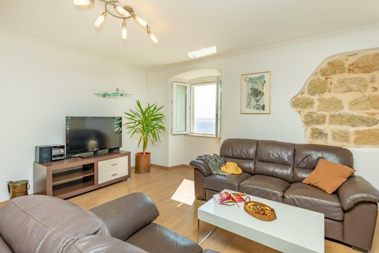 Eburneus A19 Apartment Dubrovnik